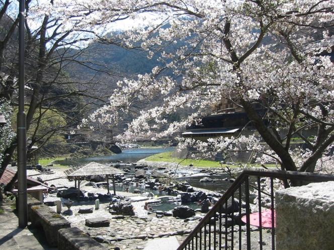 Yunokura Tsuruya Hotel Maniwa Exterior photo